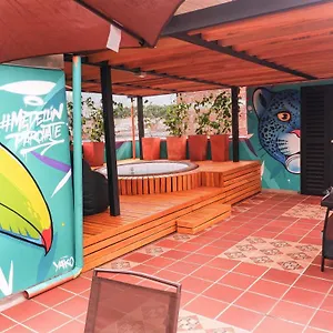  Apartamento Parque Provenza And Lleras Minutes Away Colombia